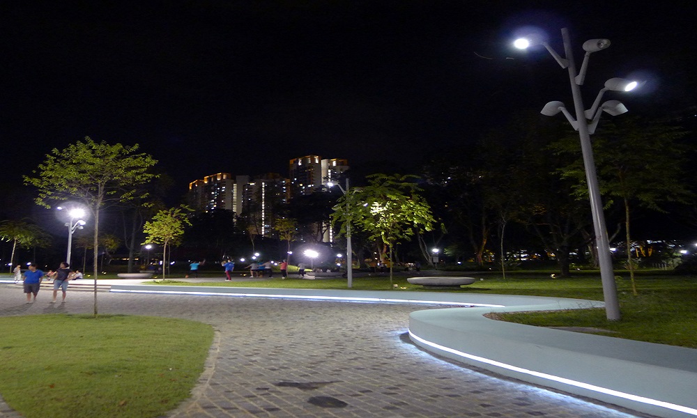 چراغ پارکی چیست؟ معرفی مدل های مختلف با قیمت خرید مناسب